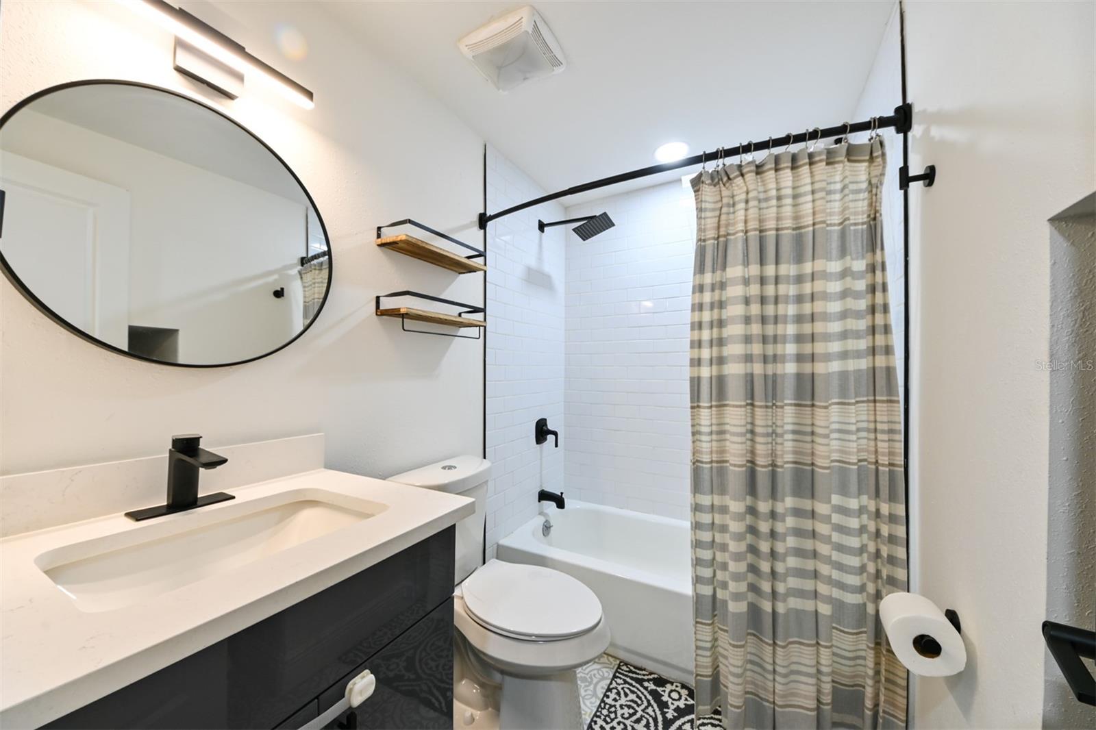 4114 W OLIVE ST — photo 12