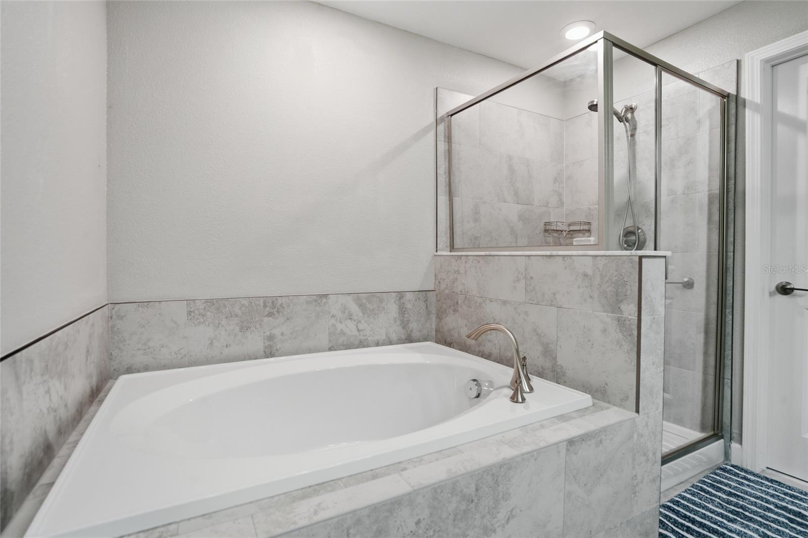 28580 TRANQUIL LAKE CIR — photo 26