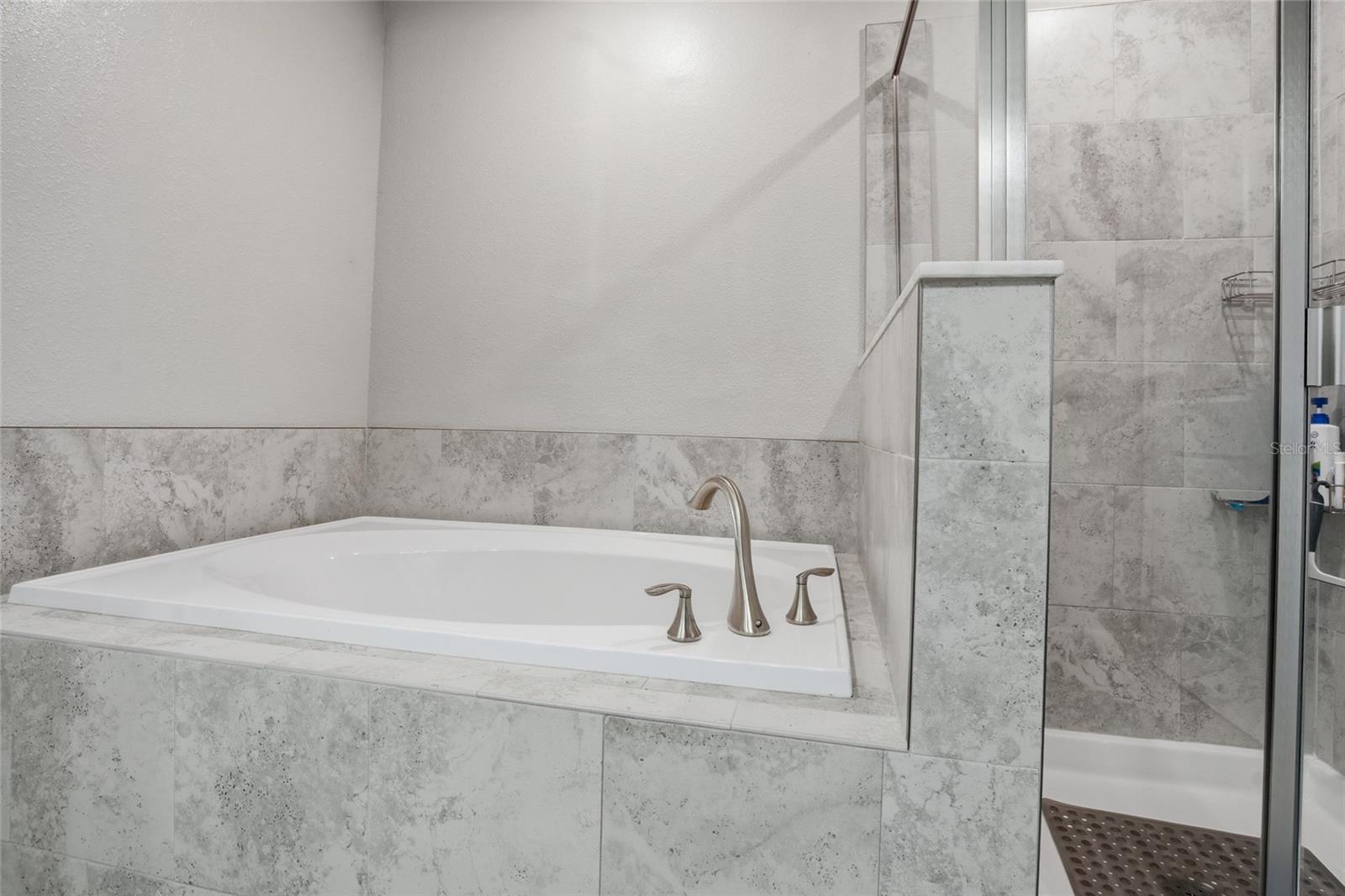 28580 TRANQUIL LAKE CIR — photo 25