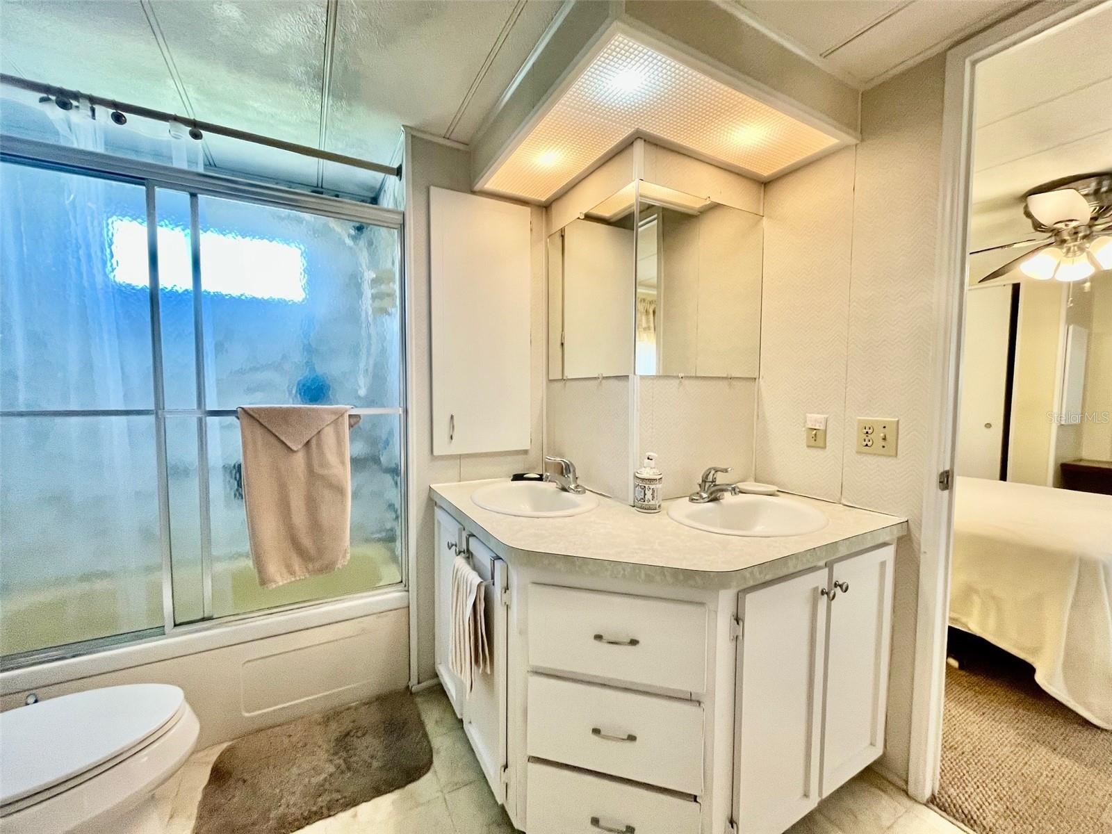 130 MELODY LN — photo 12