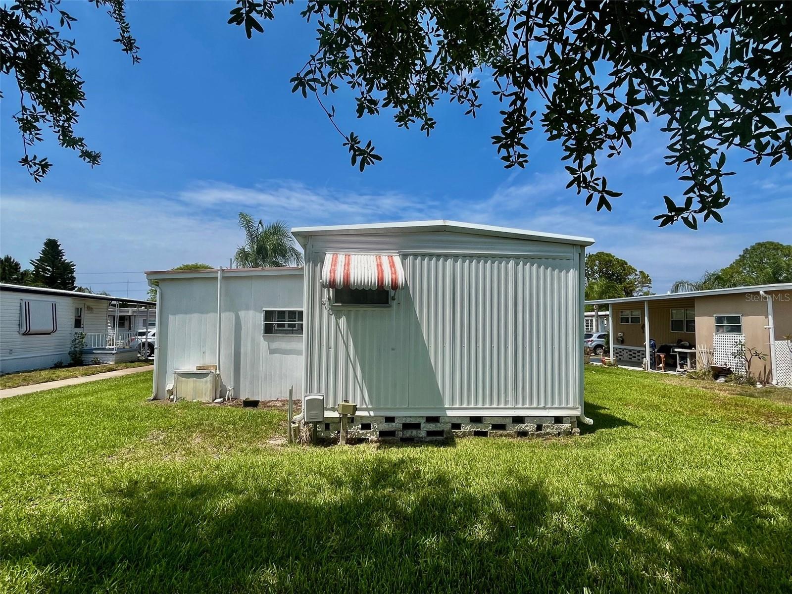 130 MELODY LN — photo 28
