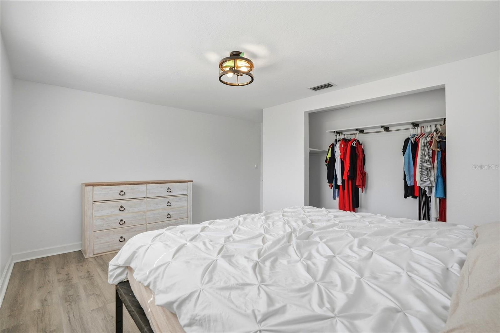 10737 FILLMORE AVE — photo 19