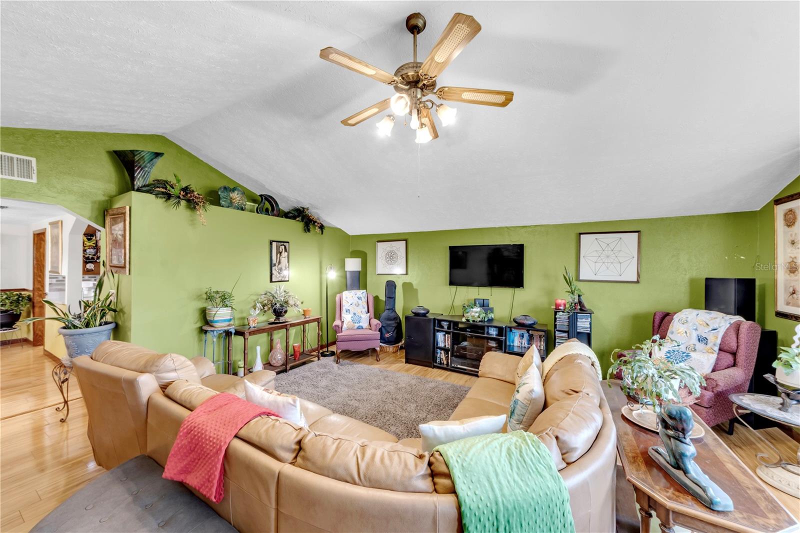 13610 ACKER RD — photo 37