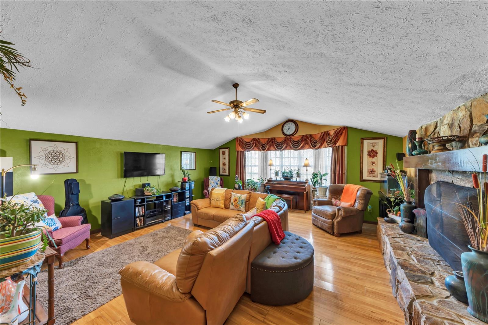 13610 ACKER RD — photo 36