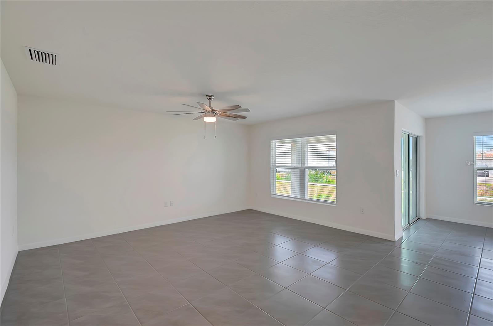 810 ACE OUTLAW AVE — photo 7