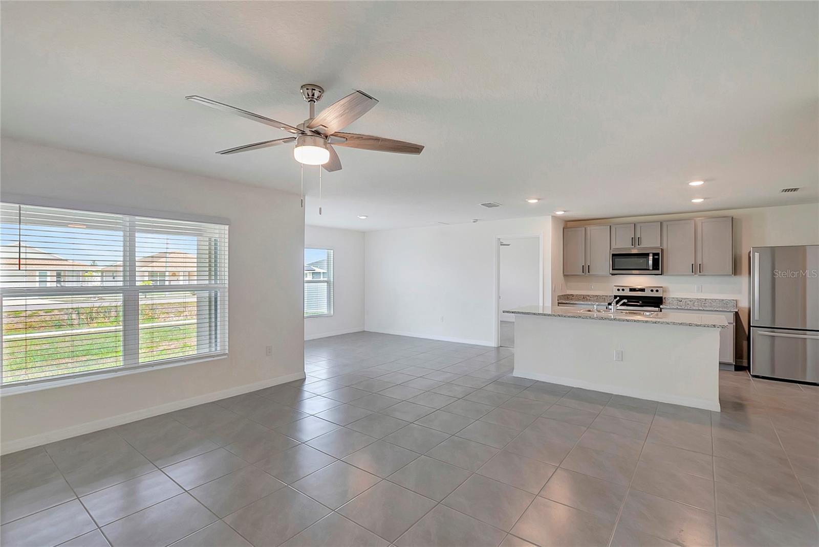 810 ACE OUTLAW AVE — photo 8