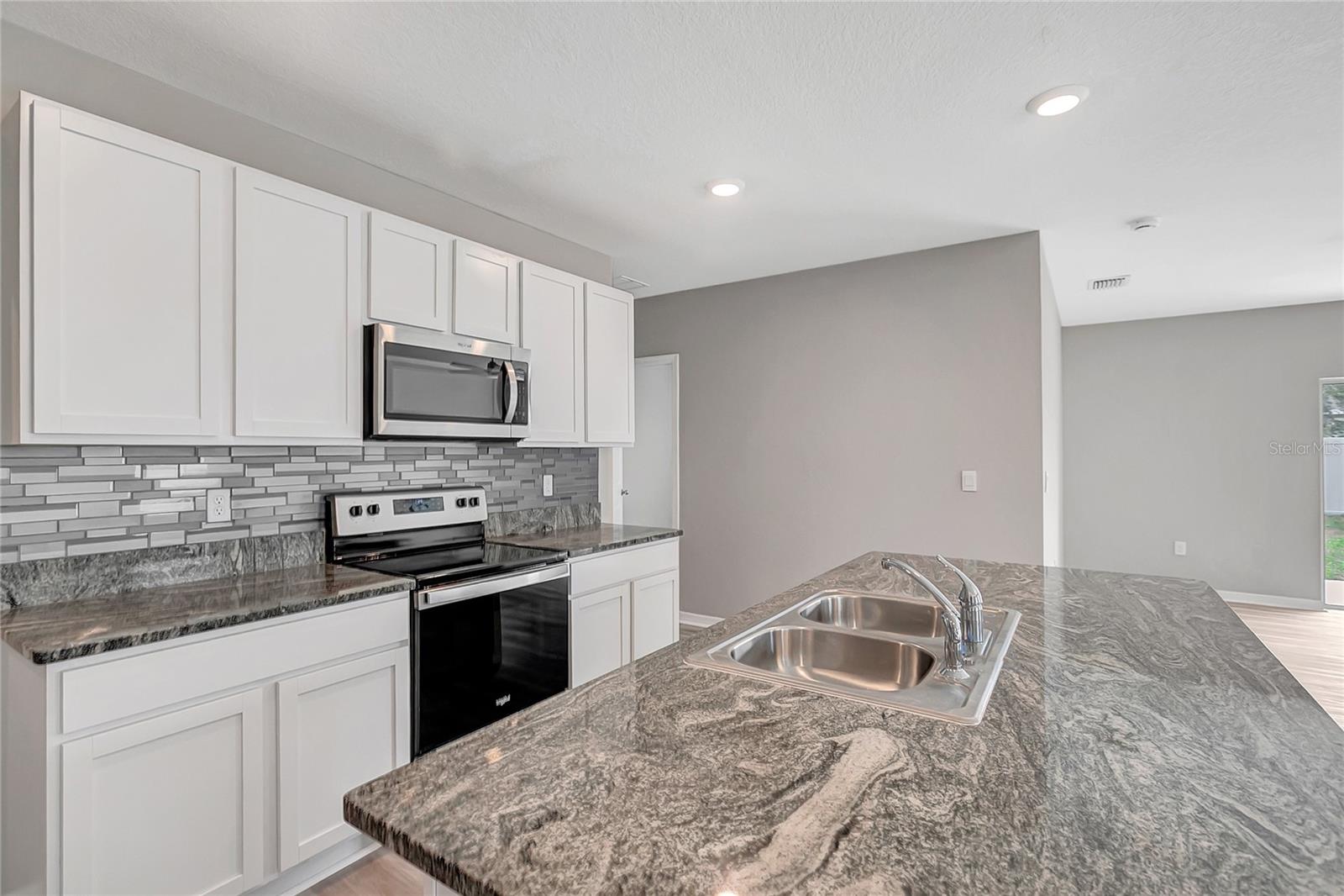 17038 WAVE TRESSLE PL — photo 16