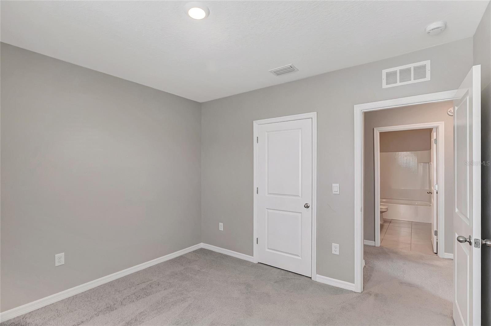 17038 WAVE TRESSLE PL — photo 43