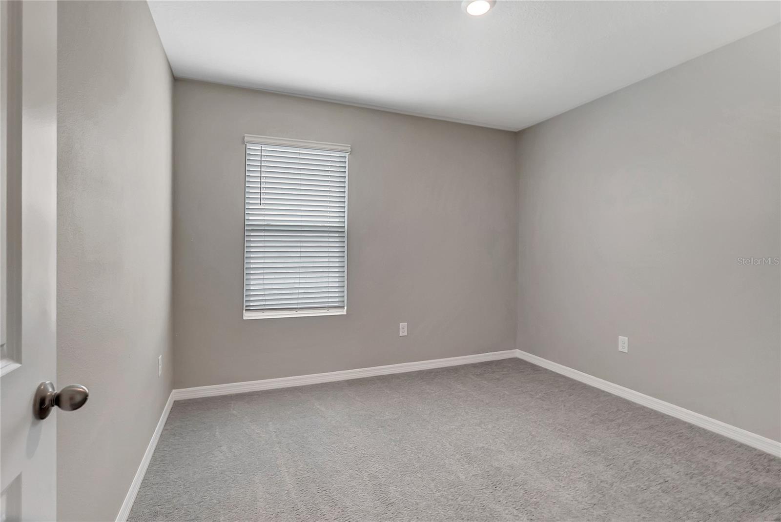 17038 WAVE TRESSLE PL — photo 42