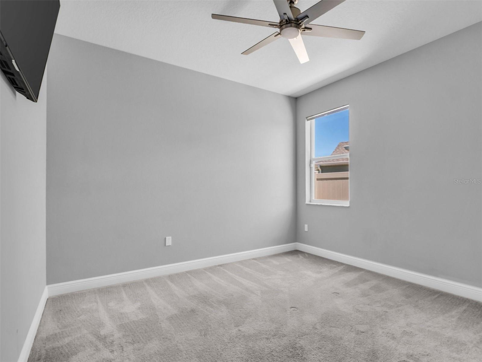 1461 N RIVER CIR — photo 28