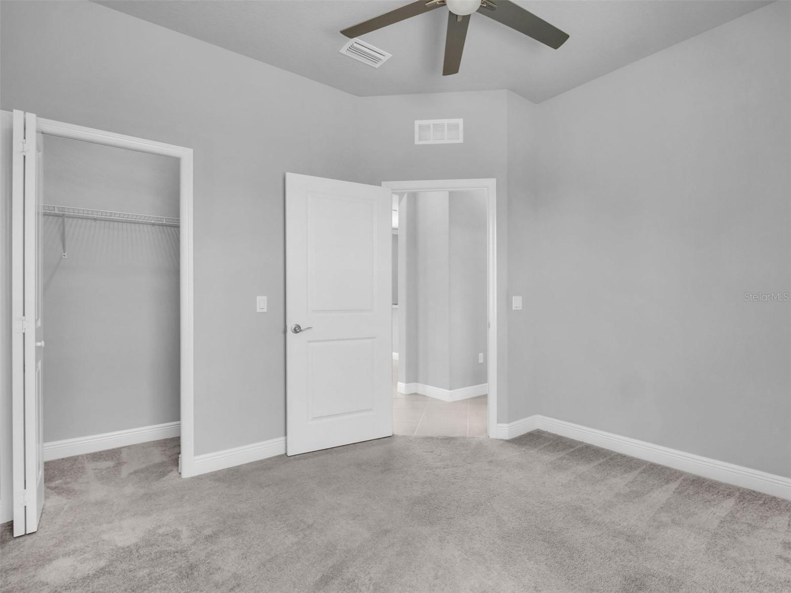 1461 N RIVER CIR — photo 31