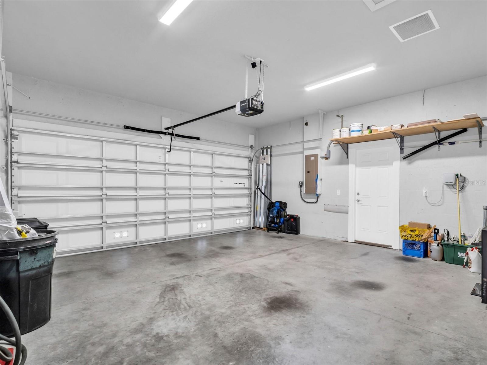 1461 N RIVER CIR — photo 43