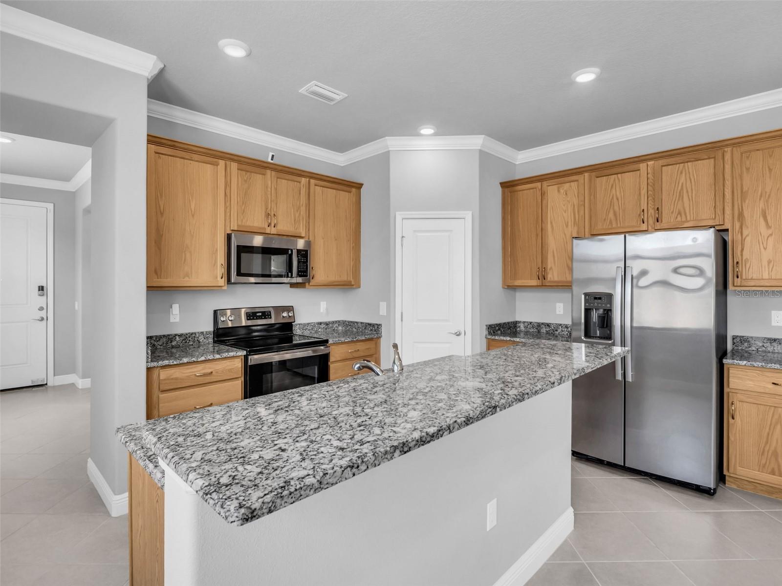 1461 N RIVER CIR — photo 11