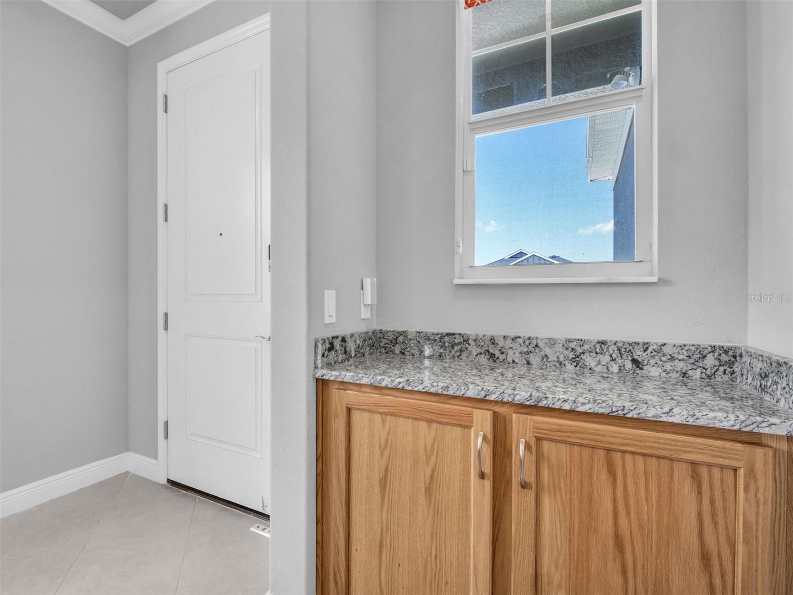 1461 N RIVER CIR — photo 35