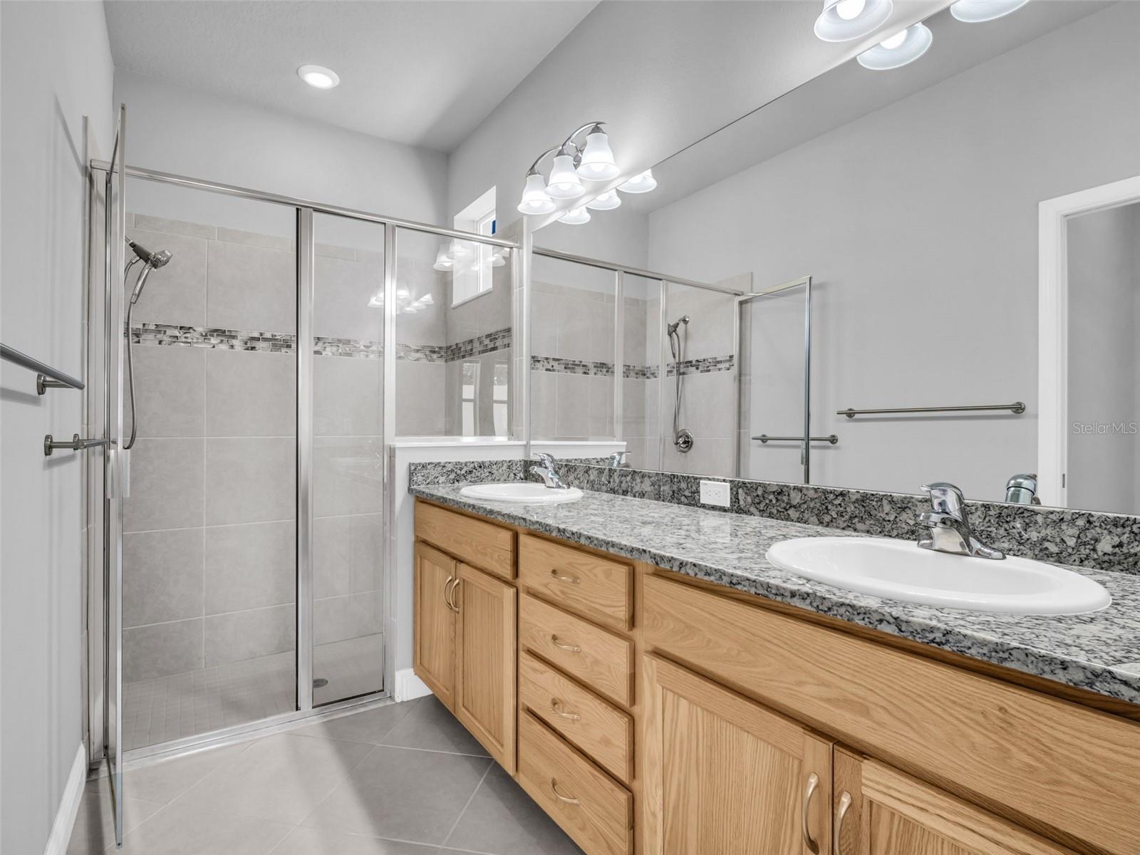 1461 N RIVER CIR — photo 23