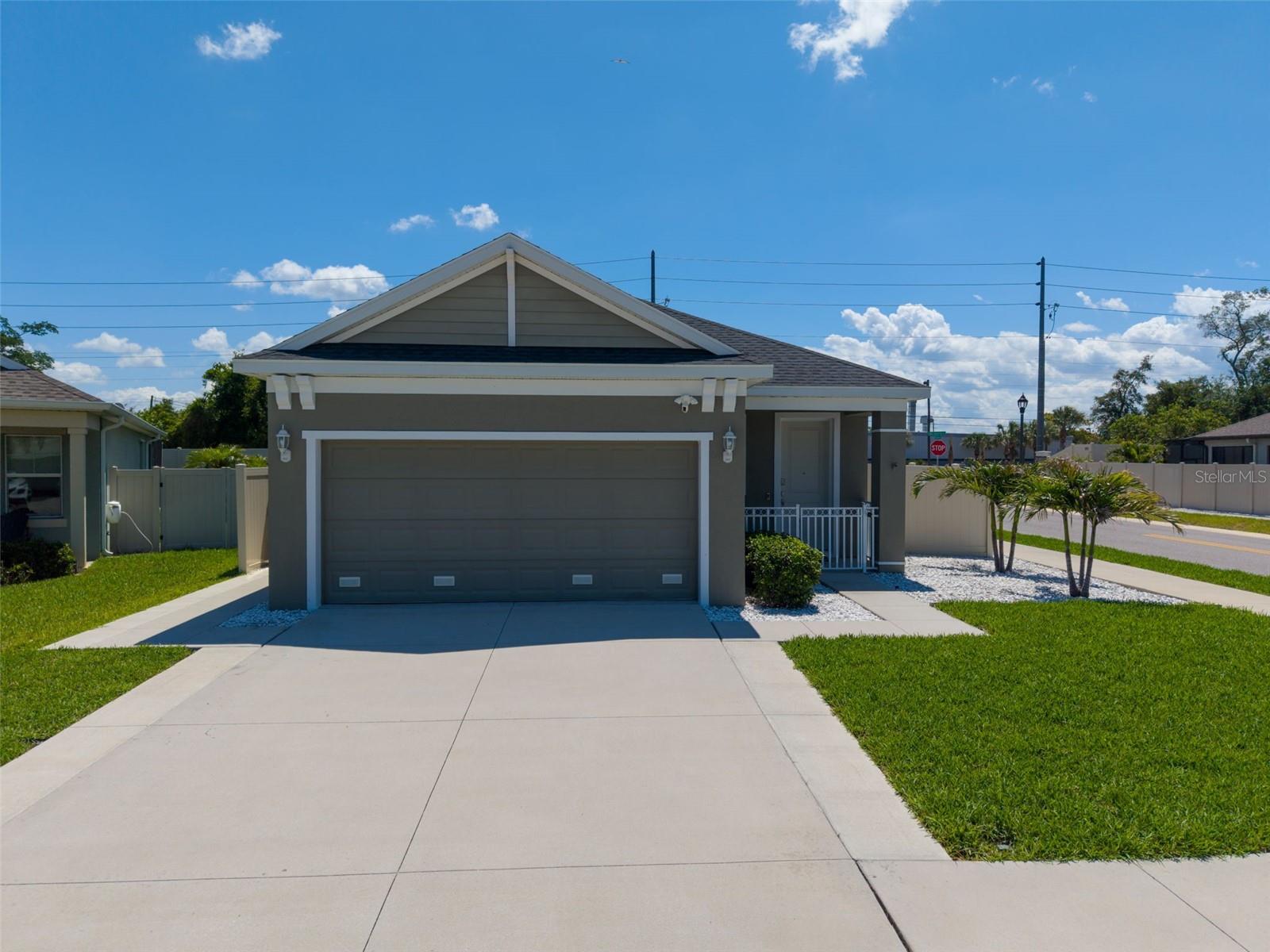 1461 N RIVER CIR — photo 46
