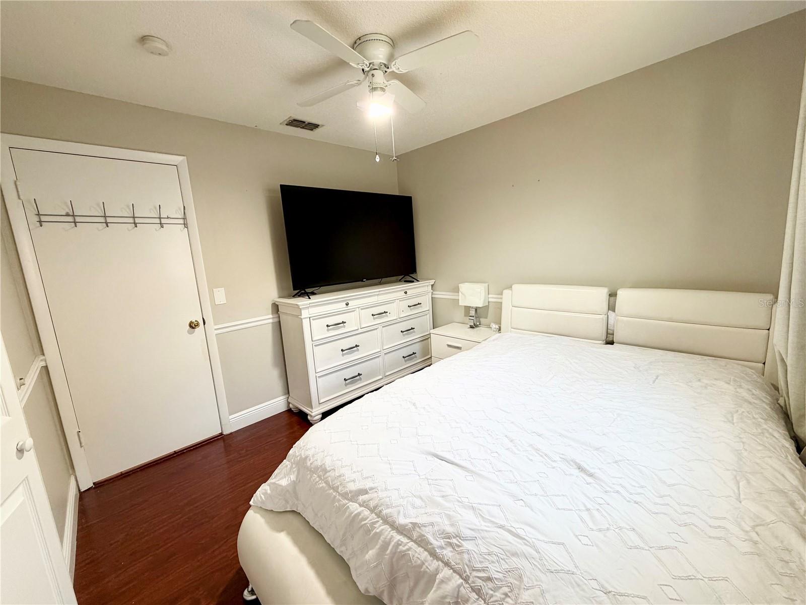 143 VALLEY CIR — photo 16