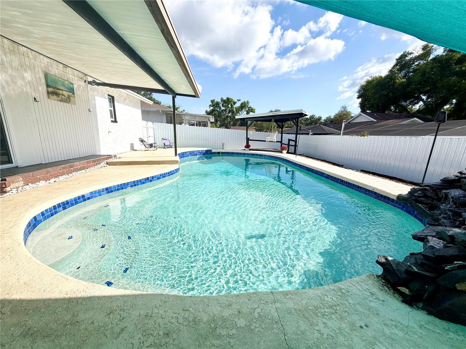 143 VALLEY CIR — photo 5
