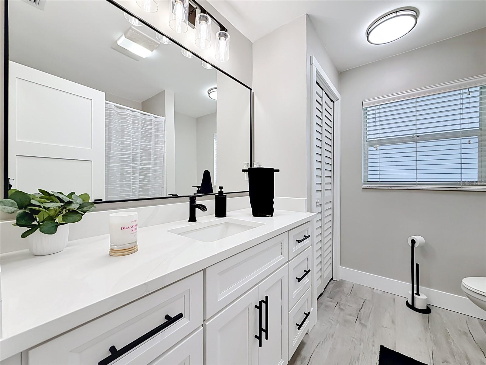 508 SHORE DR — photo 20