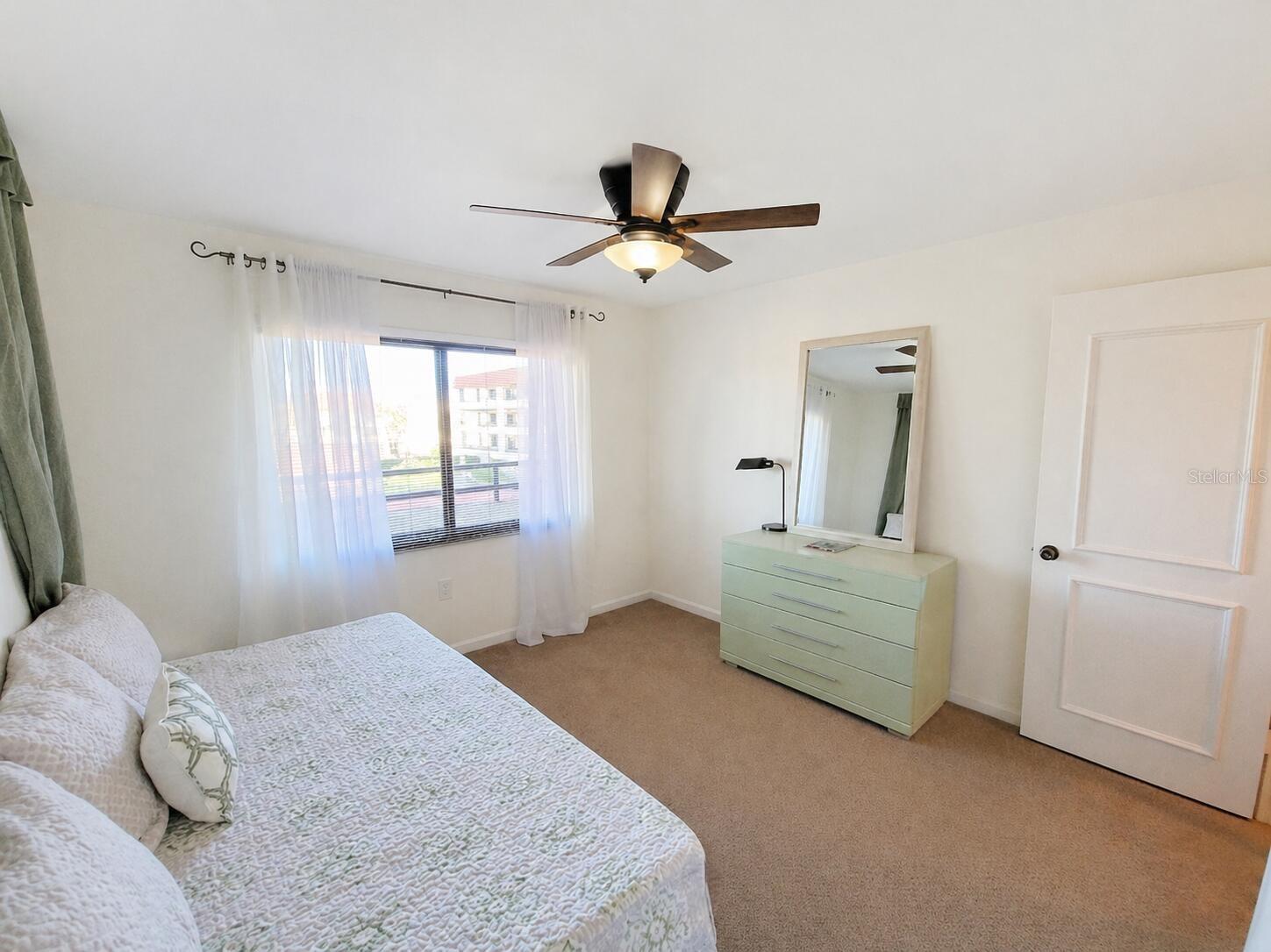 106 1ST ST E #215 — photo 39