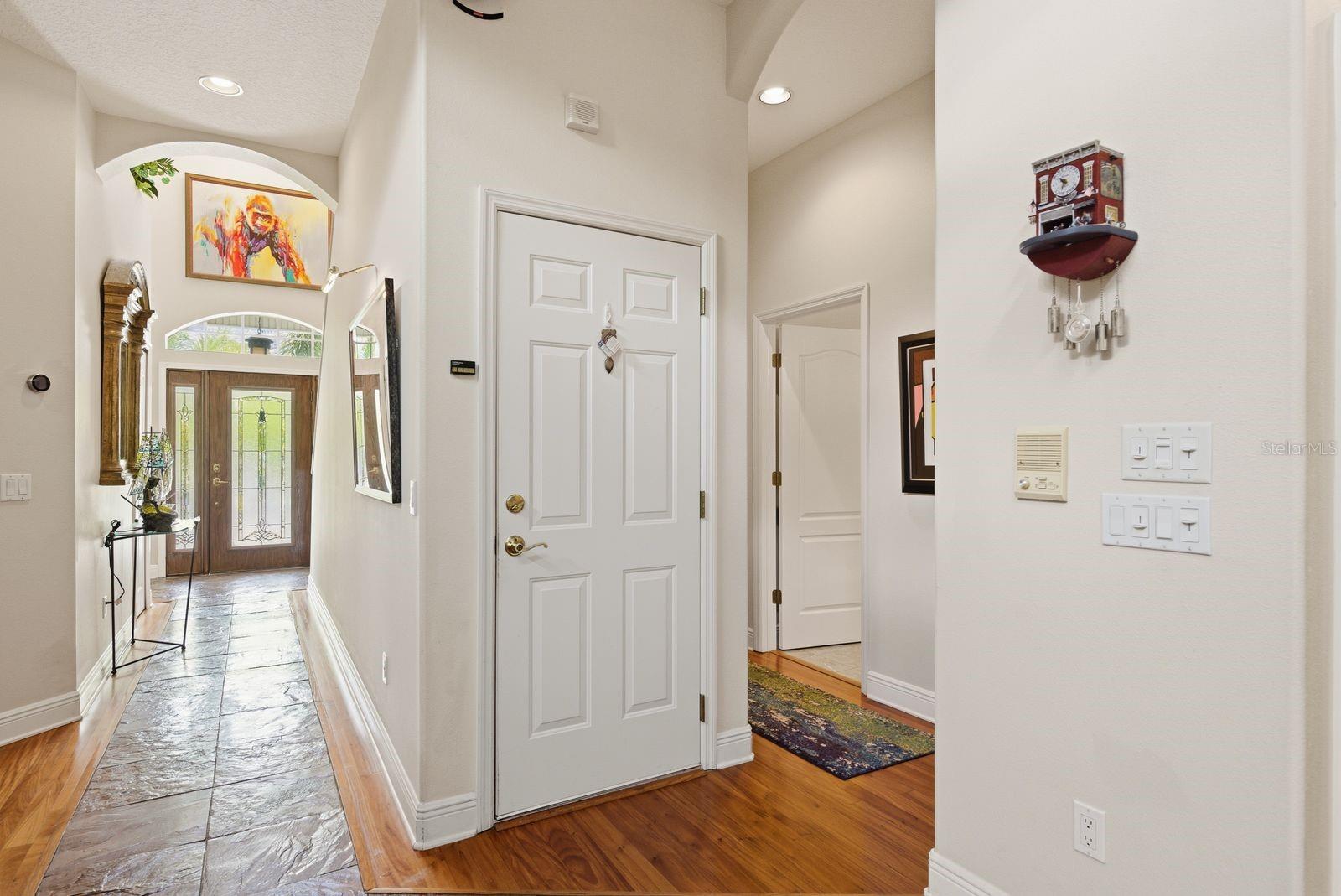 503 PALM AVE — photo 24