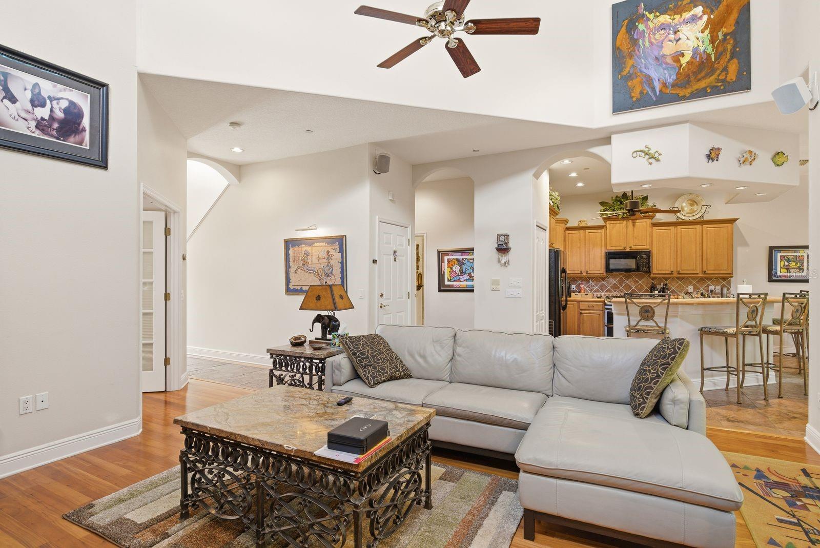 503 PALM AVE — photo 18
