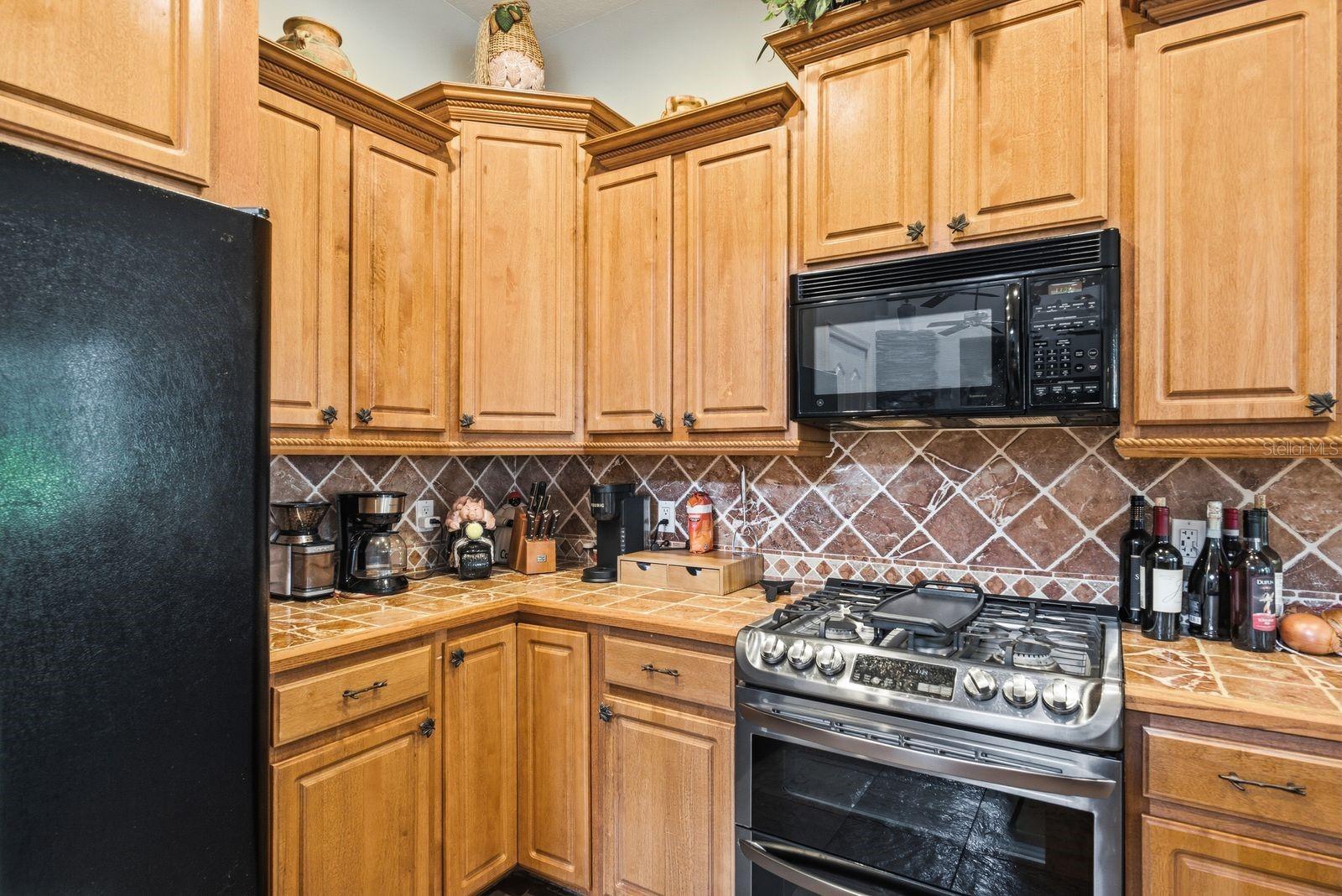 503 PALM AVE — photo 21