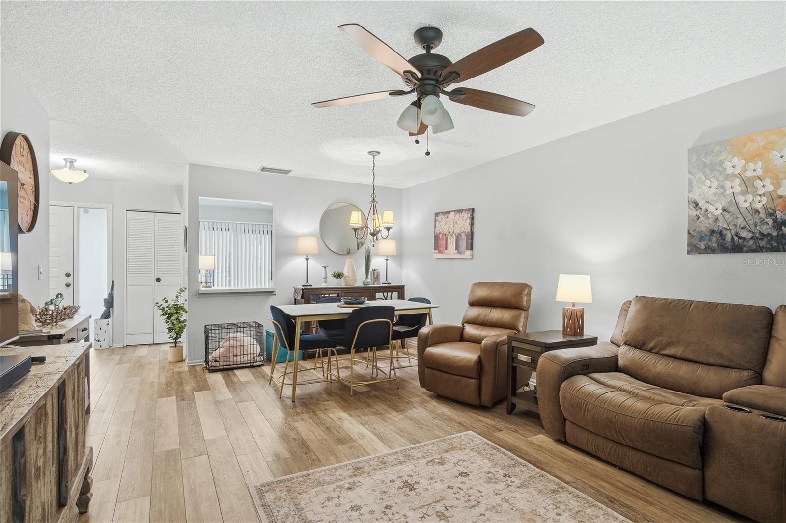 4041 ARROWWOOD CT #4041 — photo 8