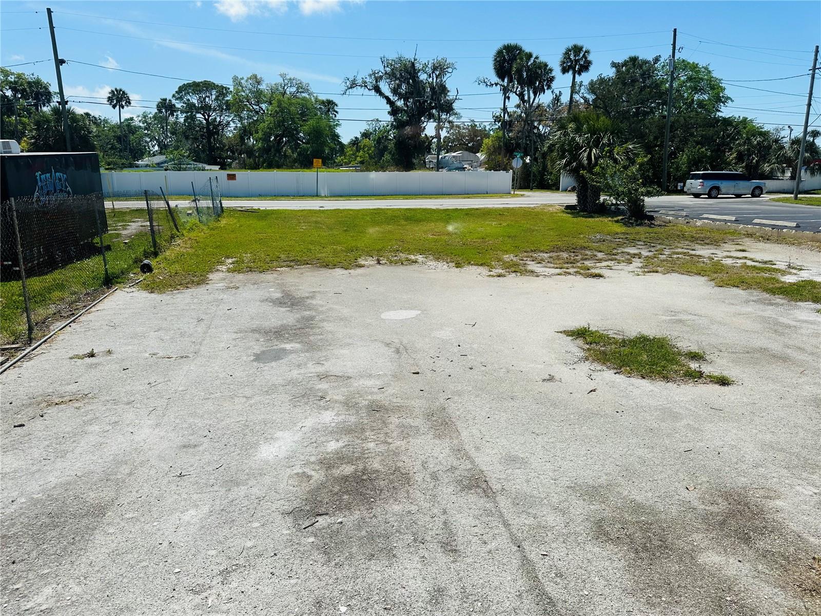 7904 US HIGHWAY 19 — photo 32