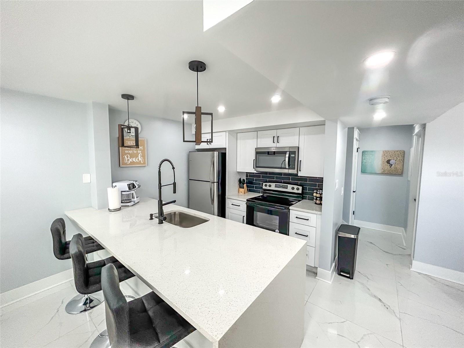 315 MEDALLION BLVD #F — photo 8