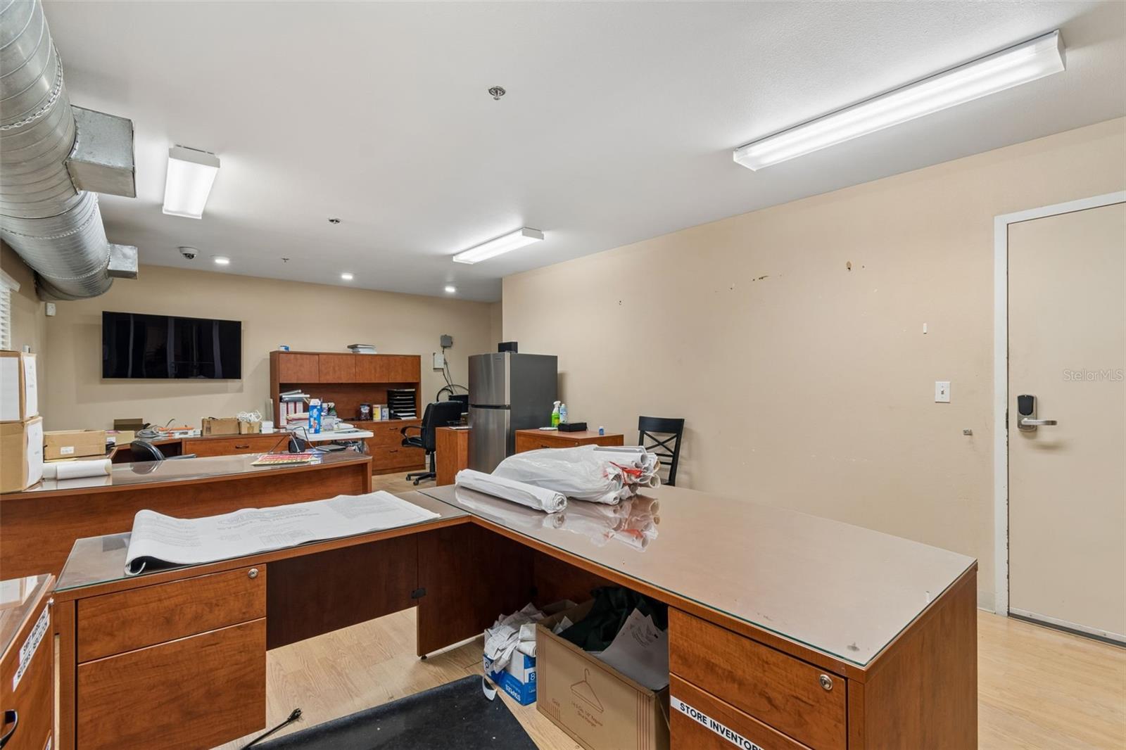 9945 RACE TRACK RD — photo 29