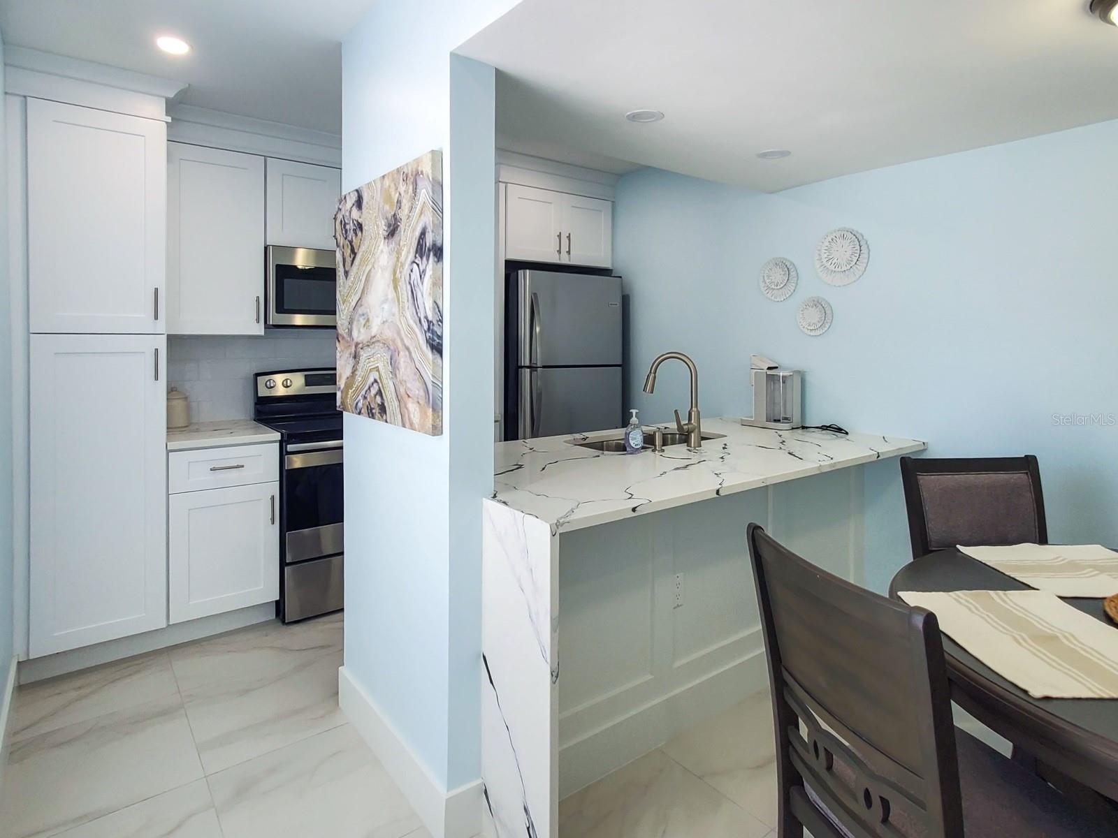 215 MEDALLION BLVD #G — photo 8