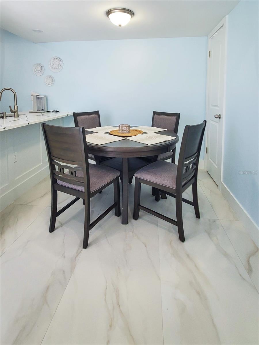215 MEDALLION BLVD #G — photo 6