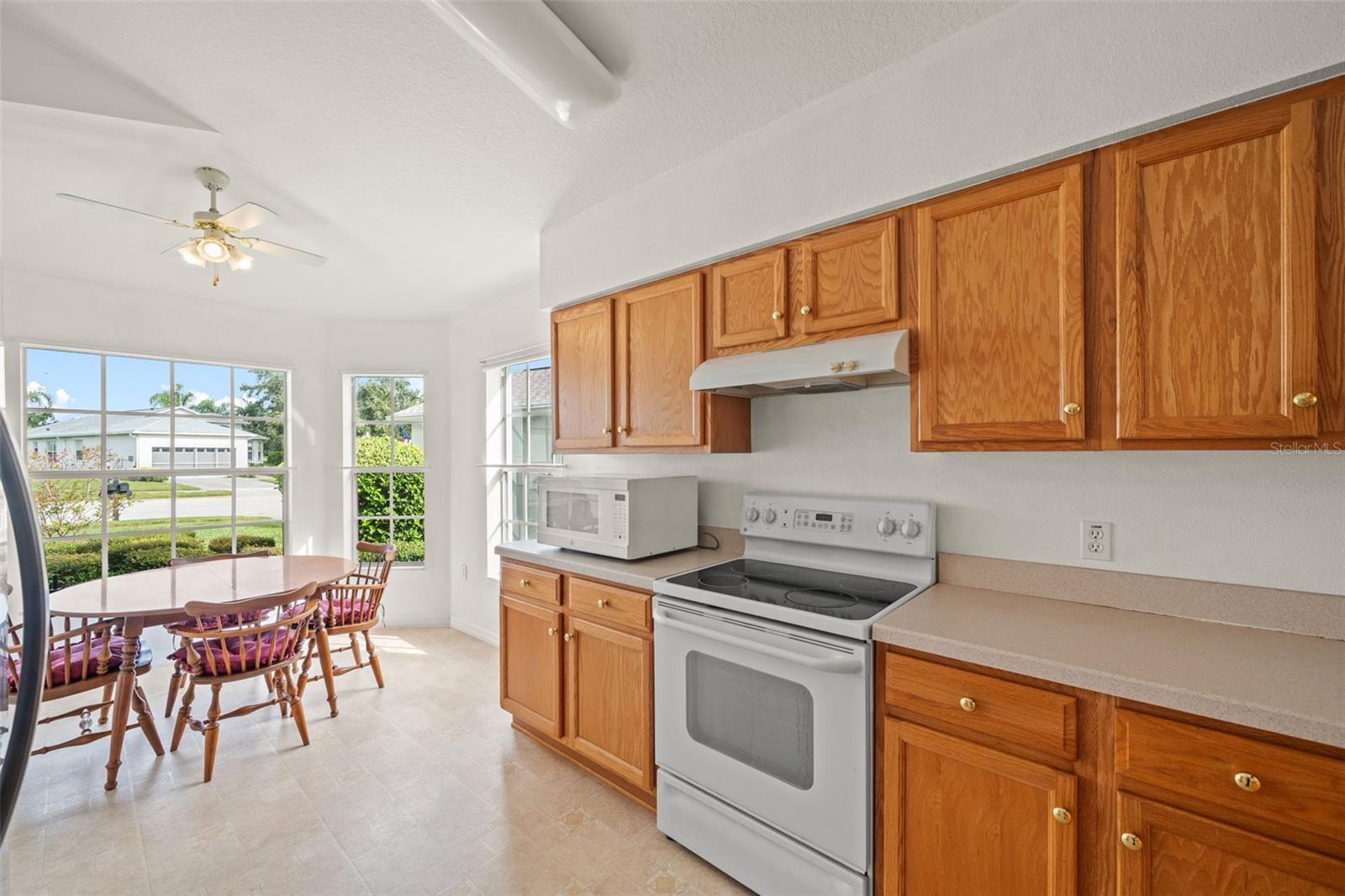 18208 BRELAND DR — photo 16