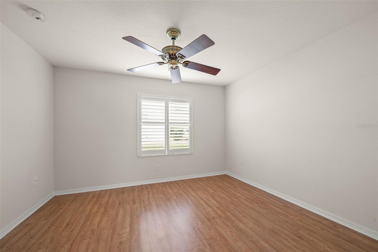18208 BRELAND DR — photo 27