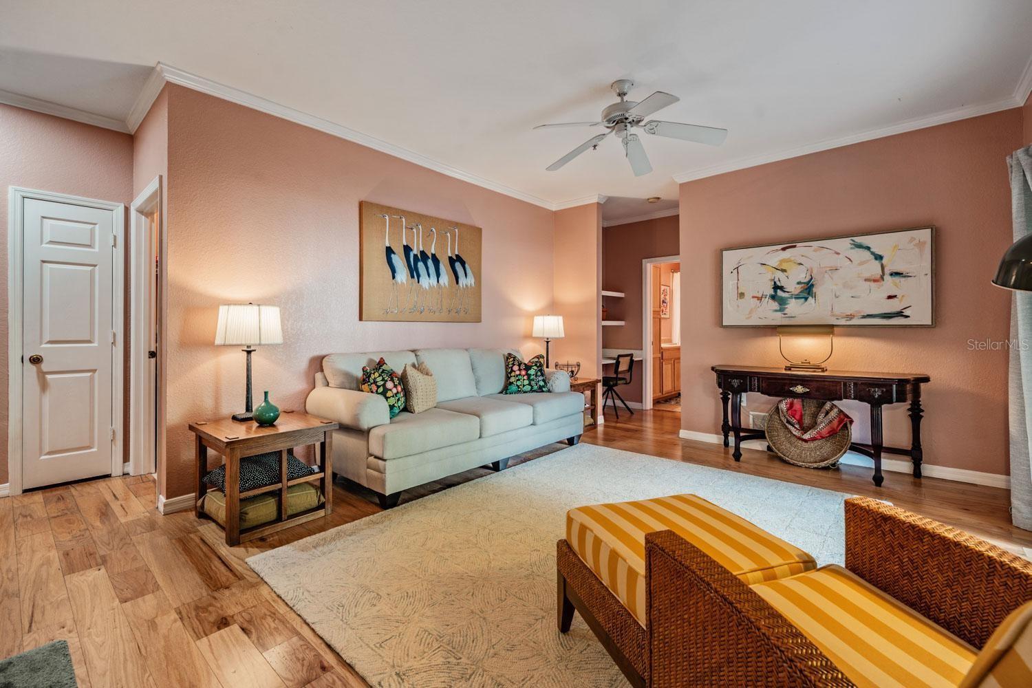 10103 COURTNEY OAKS CIR #103 — photo 5