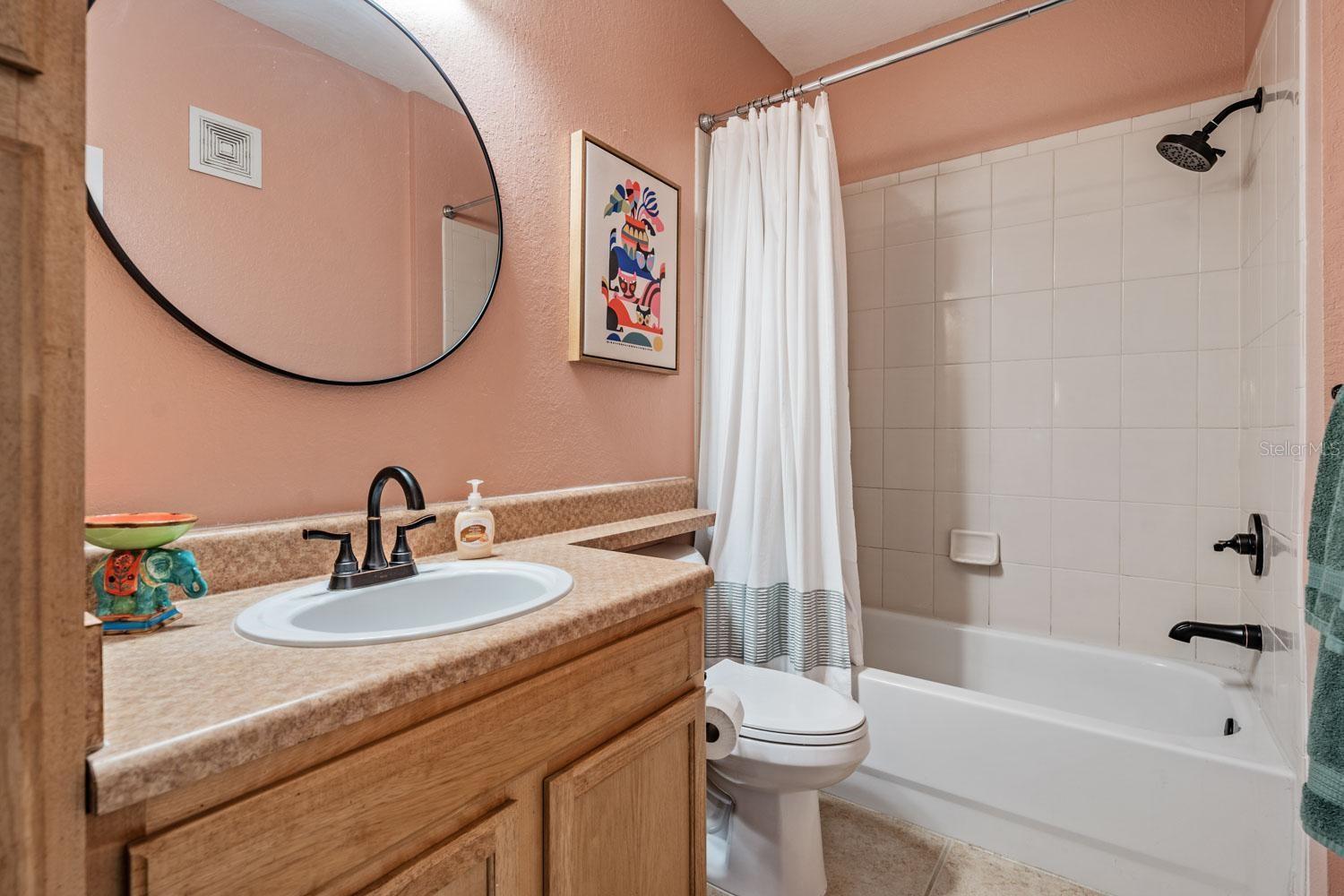10103 COURTNEY OAKS CIR #103 — photo 21