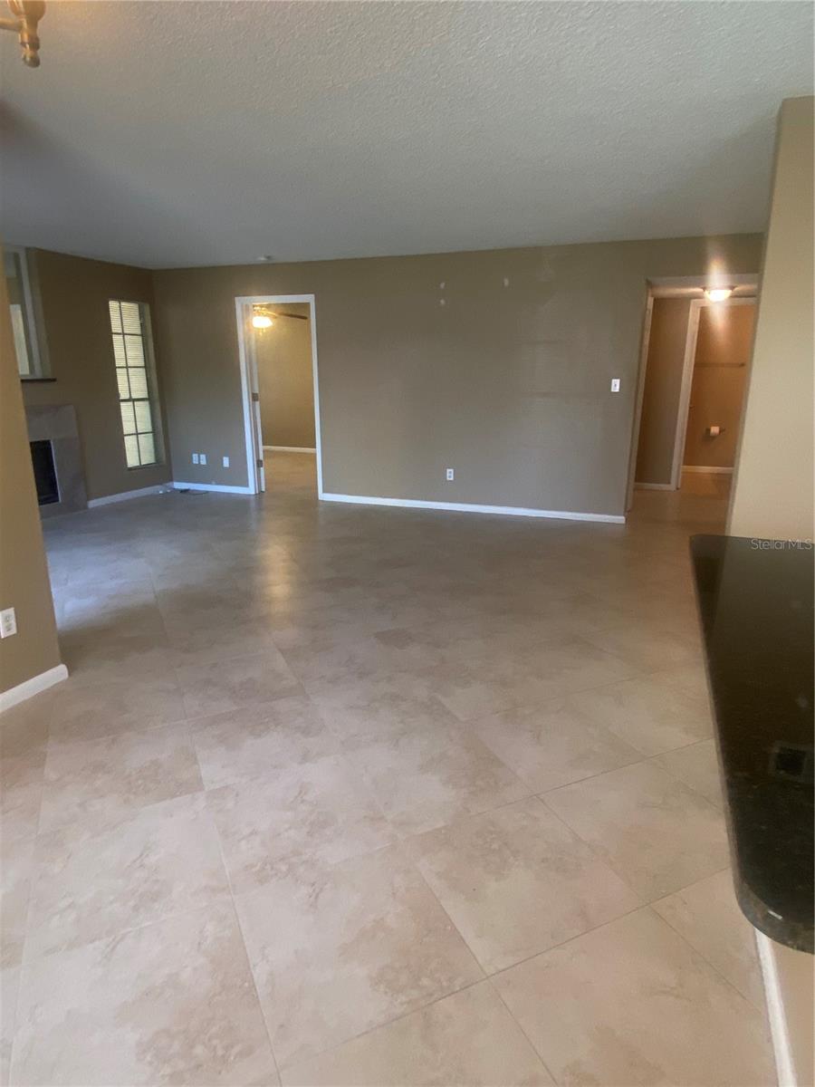 8724 MALLARD RESERVE DR #102 — photo 6