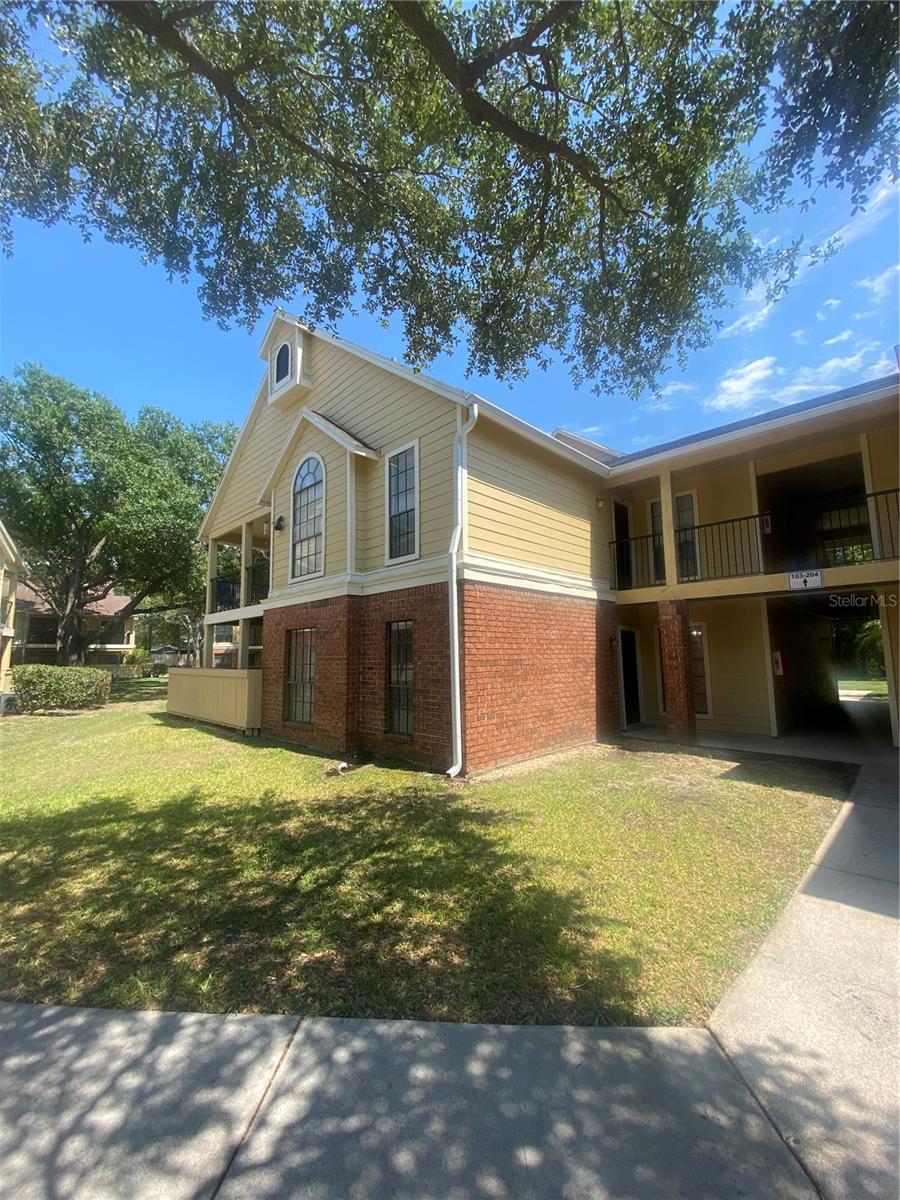 8724 MALLARD RESERVE DR #102 — photo 21