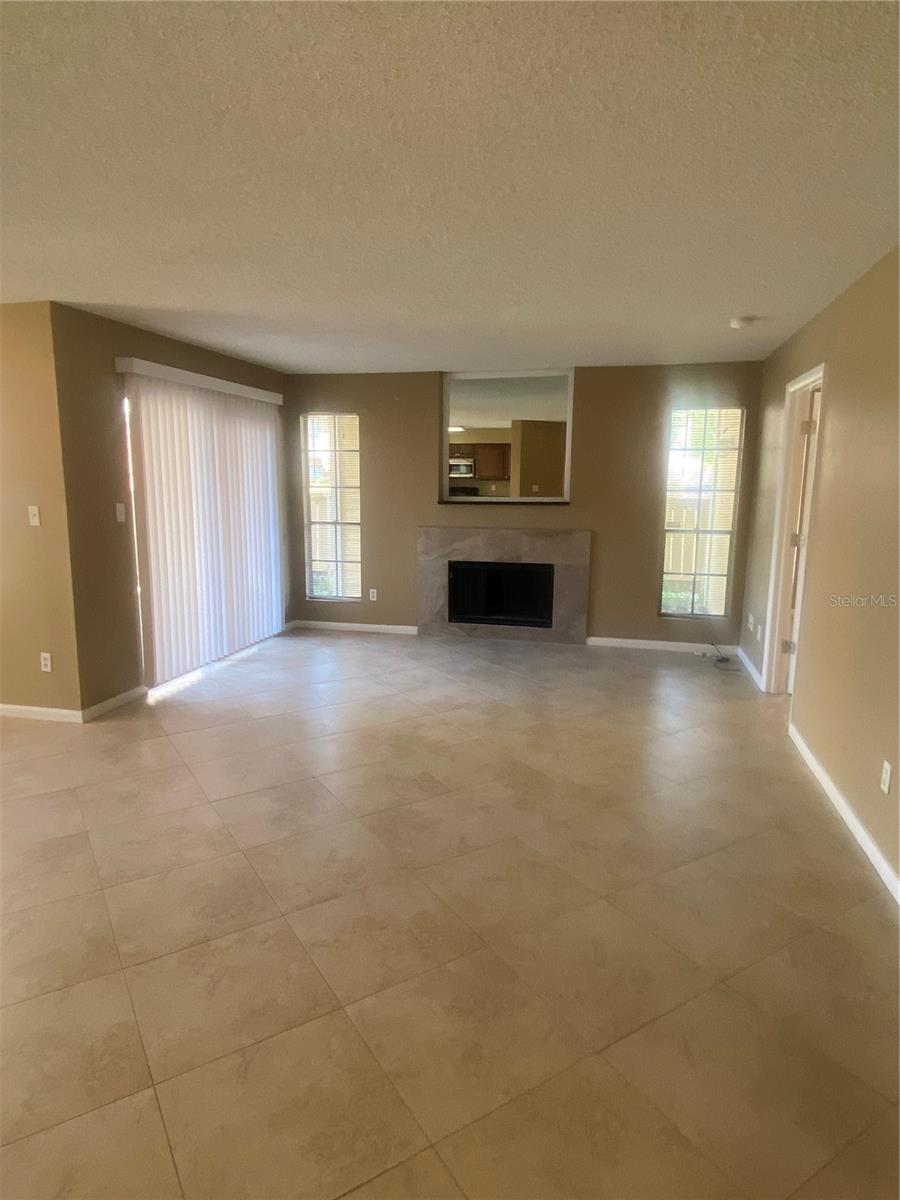8724 MALLARD RESERVE DR #102 — photo 3