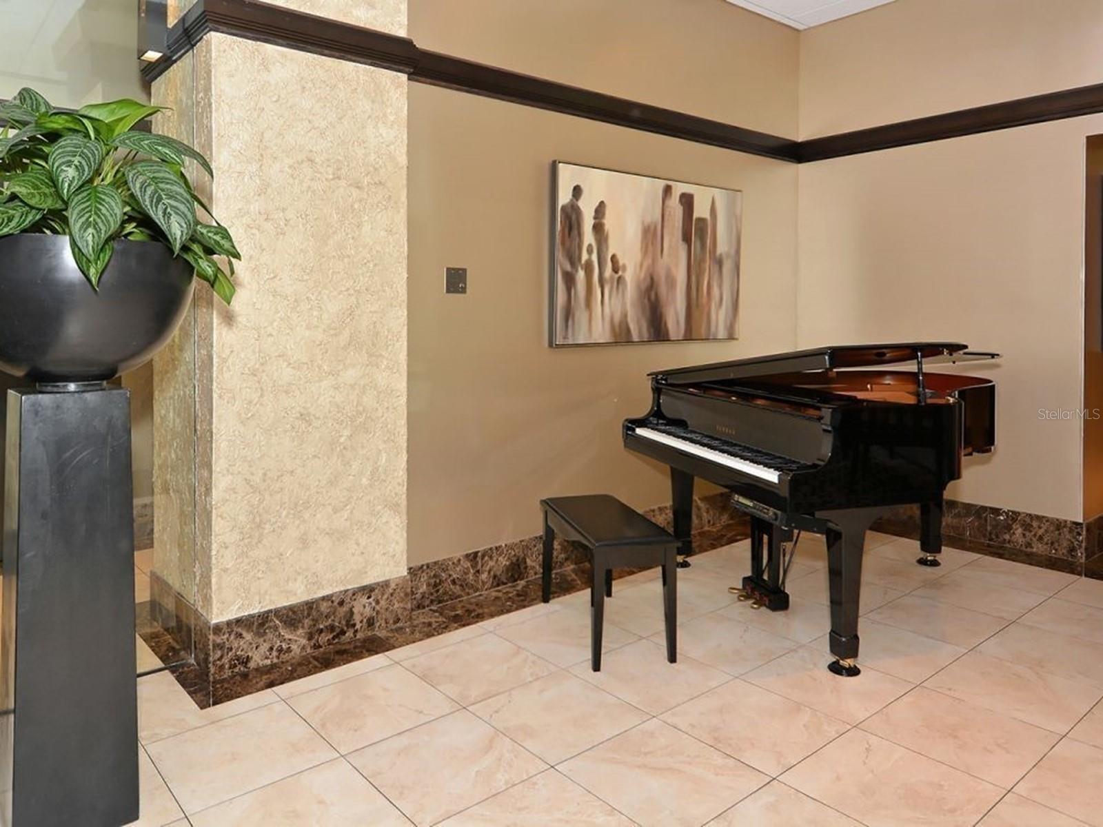 1255 N GULFSTREAM AVE #507 — photo 60