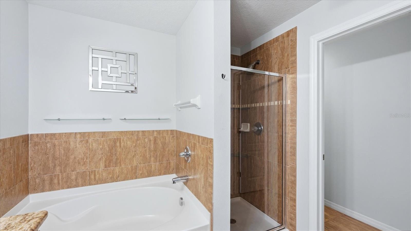 5666 AARON CT — photo 24