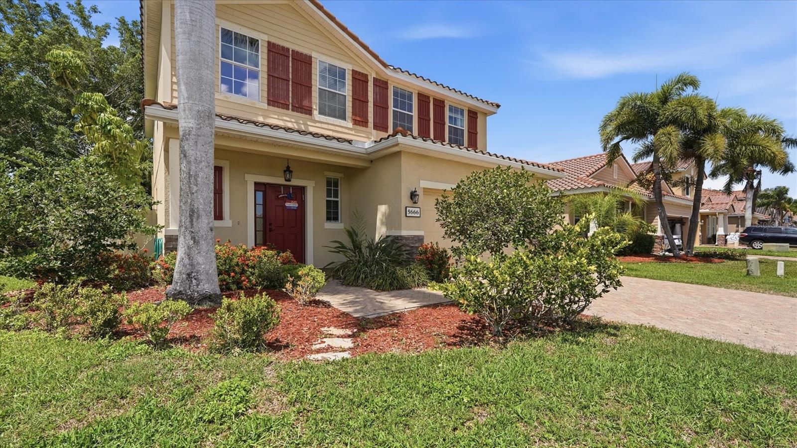 5666 AARON CT — photo 41