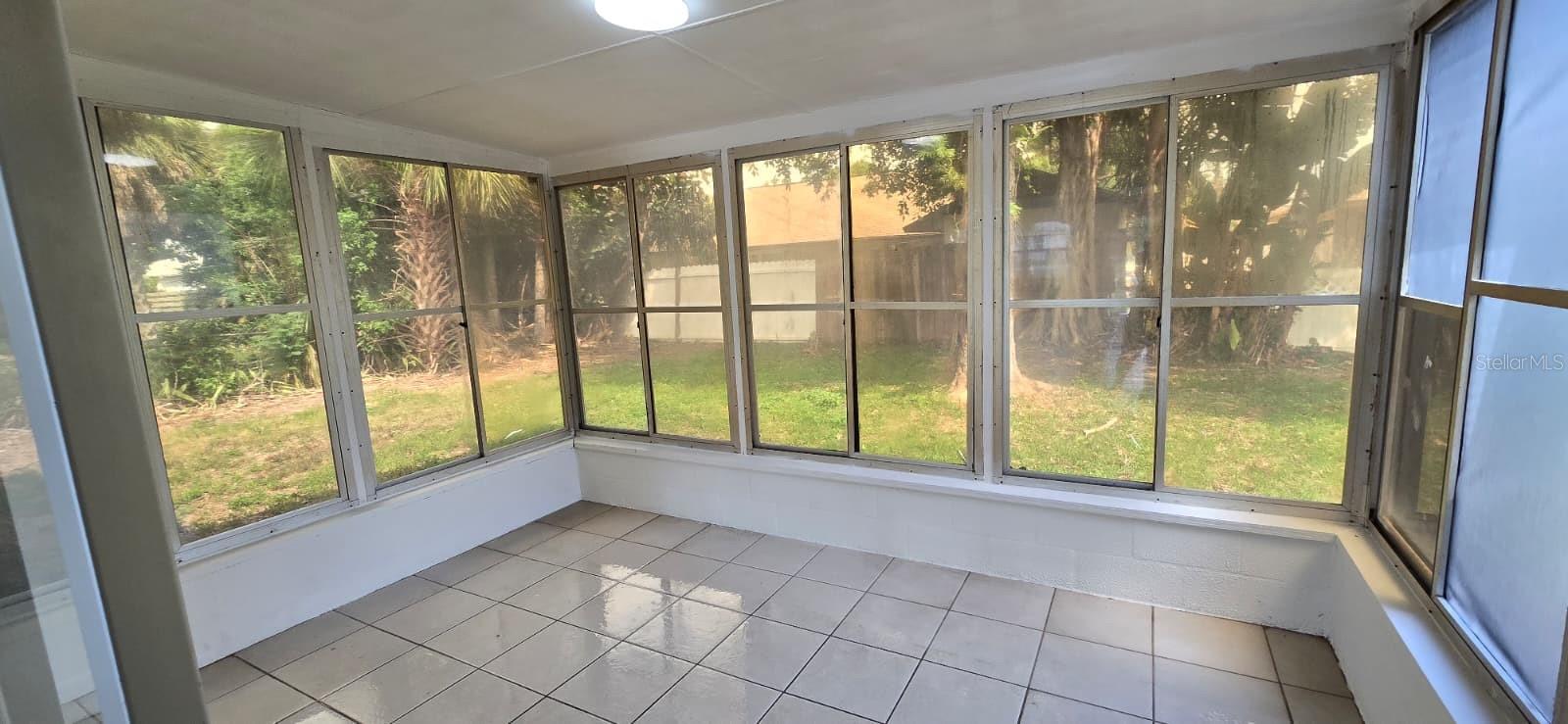 345 S VENICE BLVD — photo 17