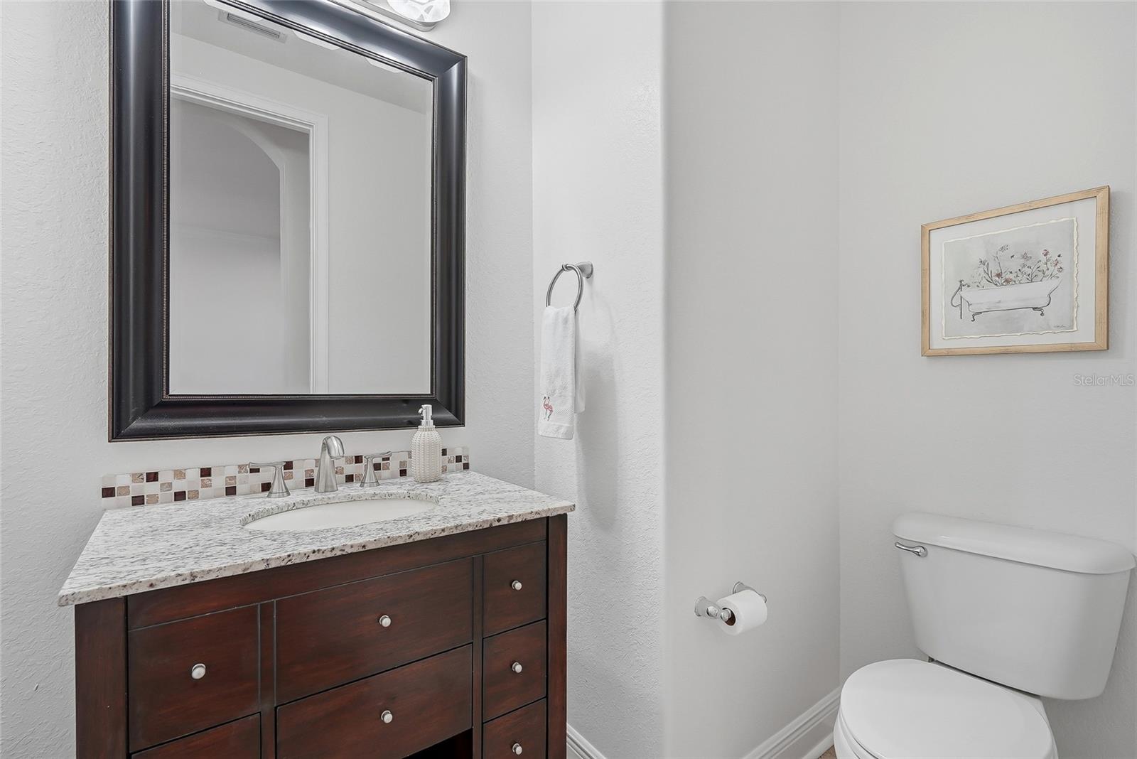 4815 YACHT CLUB DR #102 — photo 24