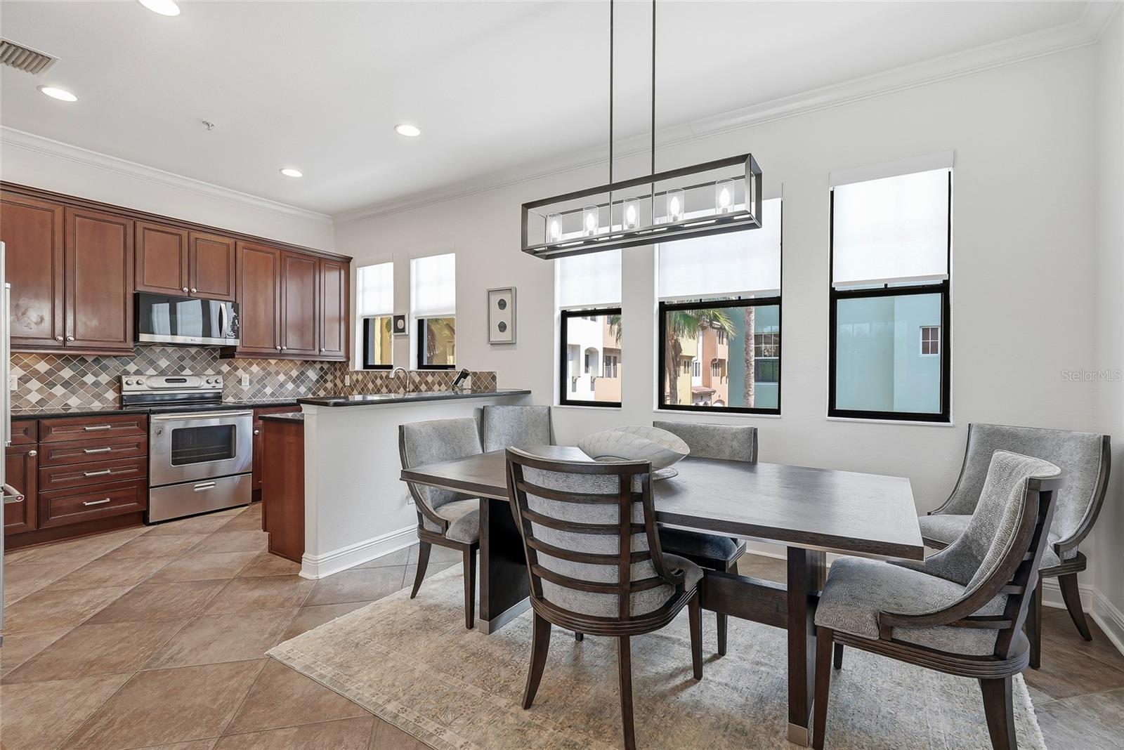 4815 YACHT CLUB DR #102 — photo 3