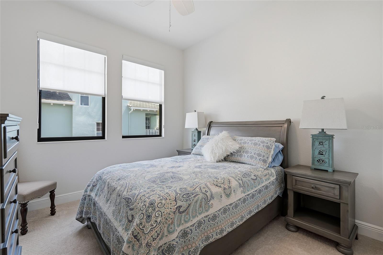 4815 YACHT CLUB DR #102 — photo 21