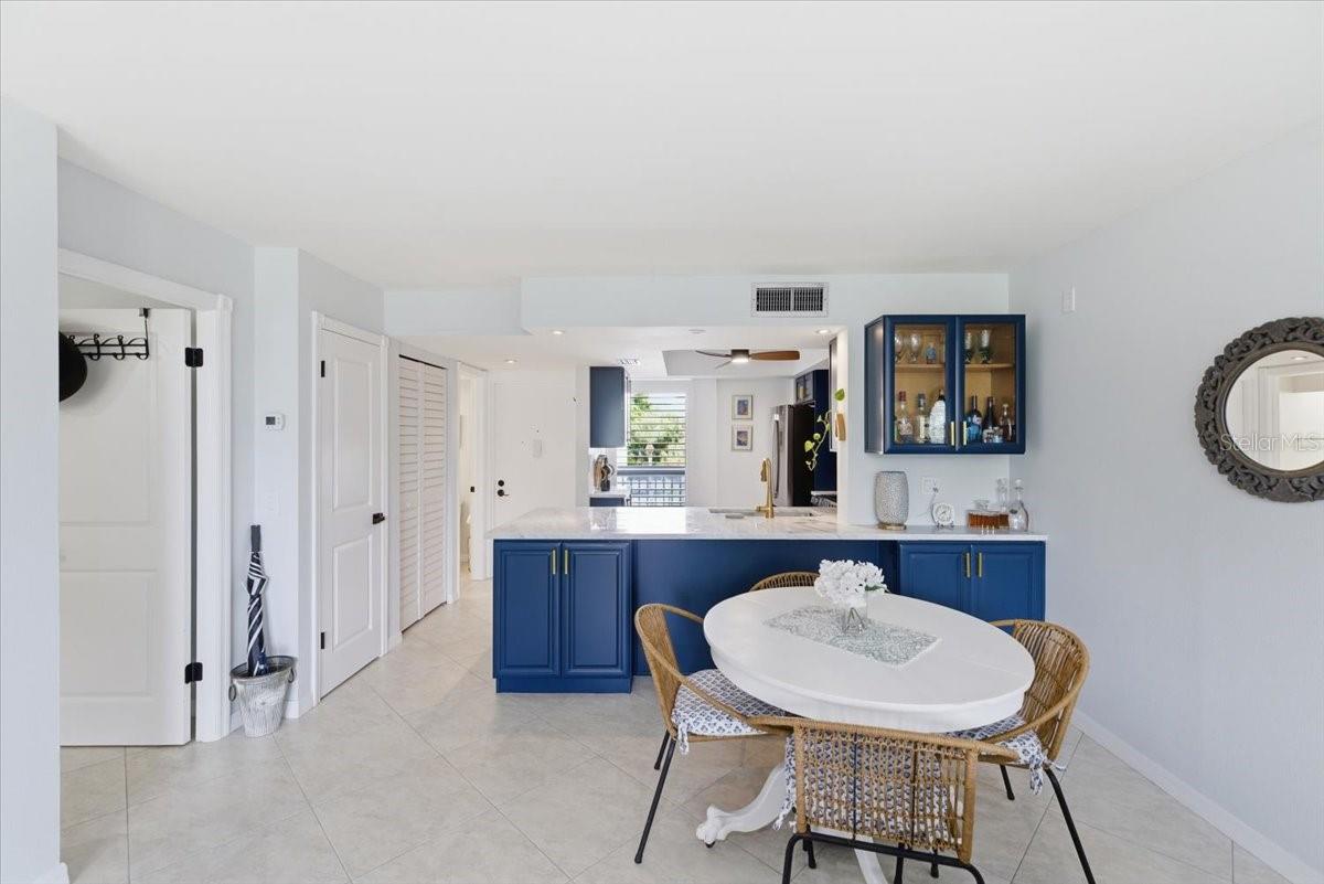 2621 COVE CAY DR #302 — photo 10