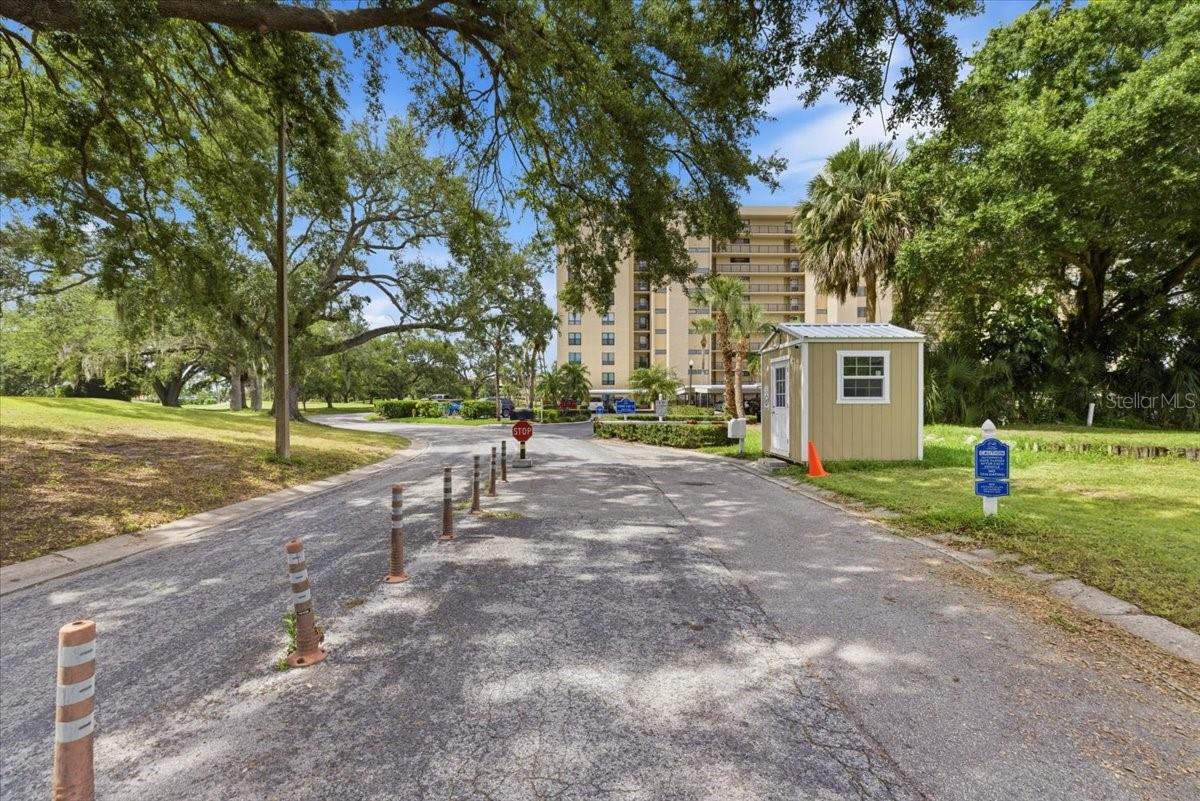 2621 COVE CAY DR #302 — photo 27