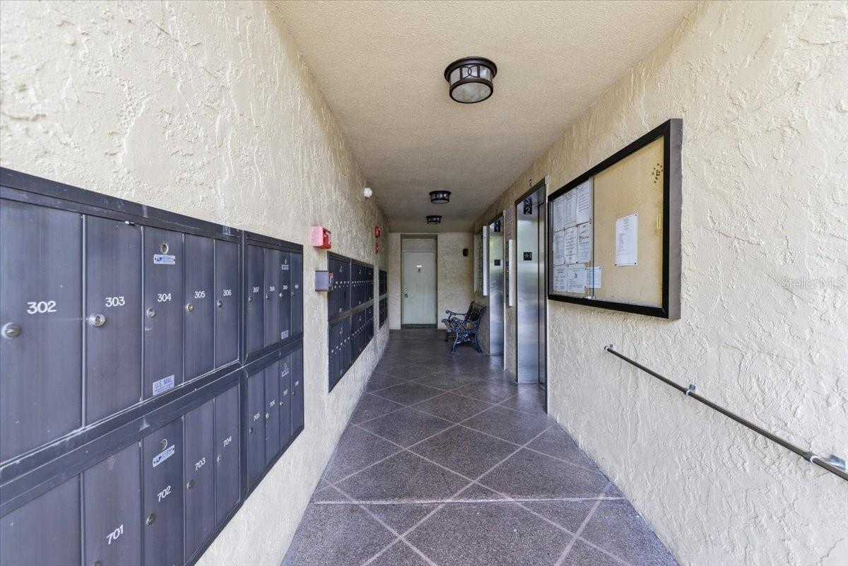 2621 COVE CAY DR #302 — photo 25